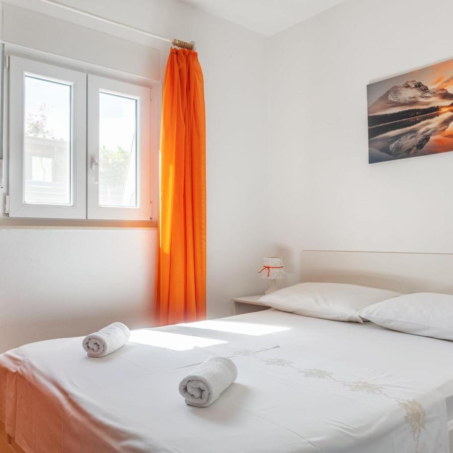Holiday House Iva Slatine Zewnętrze zdjęcie